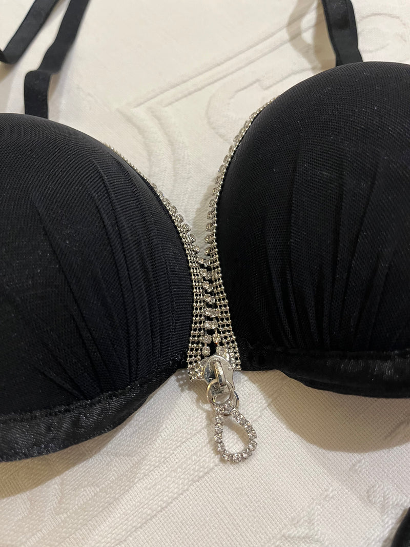 Conjunto lingerie sutiã com zíper de strass e calcinha fio