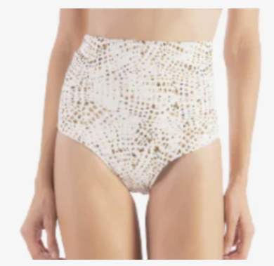 Biquini top alongado com detalhe em couro e calcinha hot pant Seashell